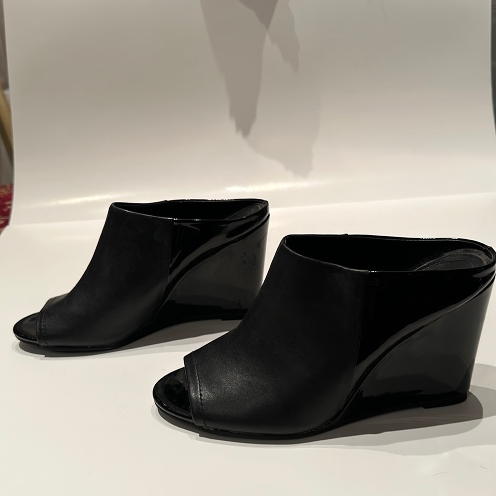 Very interesting and uniquely elegant open toe boot just for you!